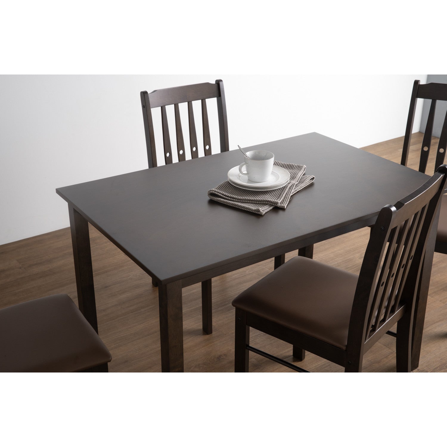1+4 117/533 117 DARK CHESTNUT 533 MOCHA CREMINI DINING SET