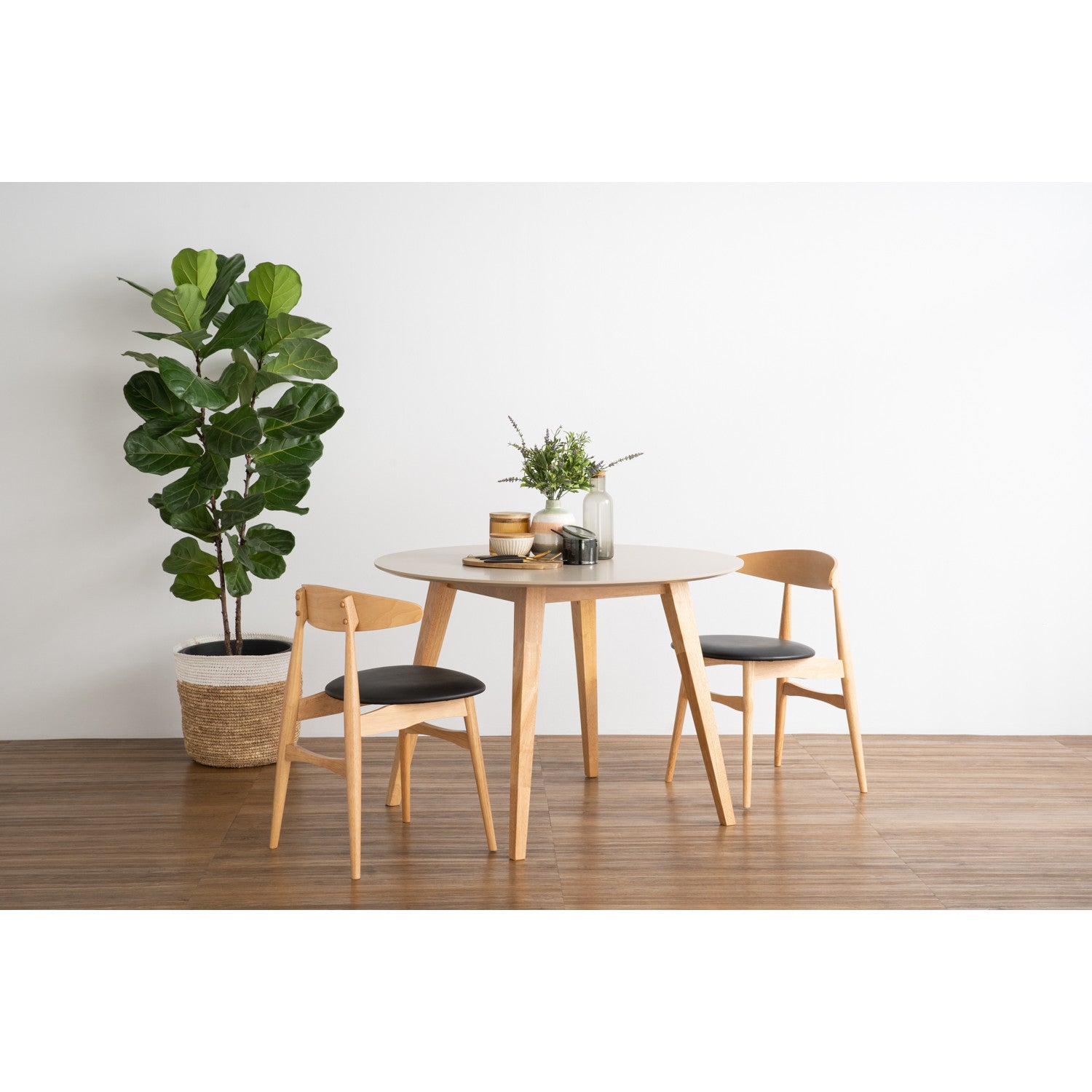 Platon Round Dining Table In Natural Grey Colour