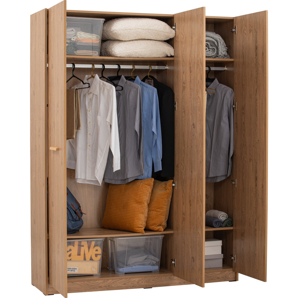 Samos 3 door wardrobe in Oak colou