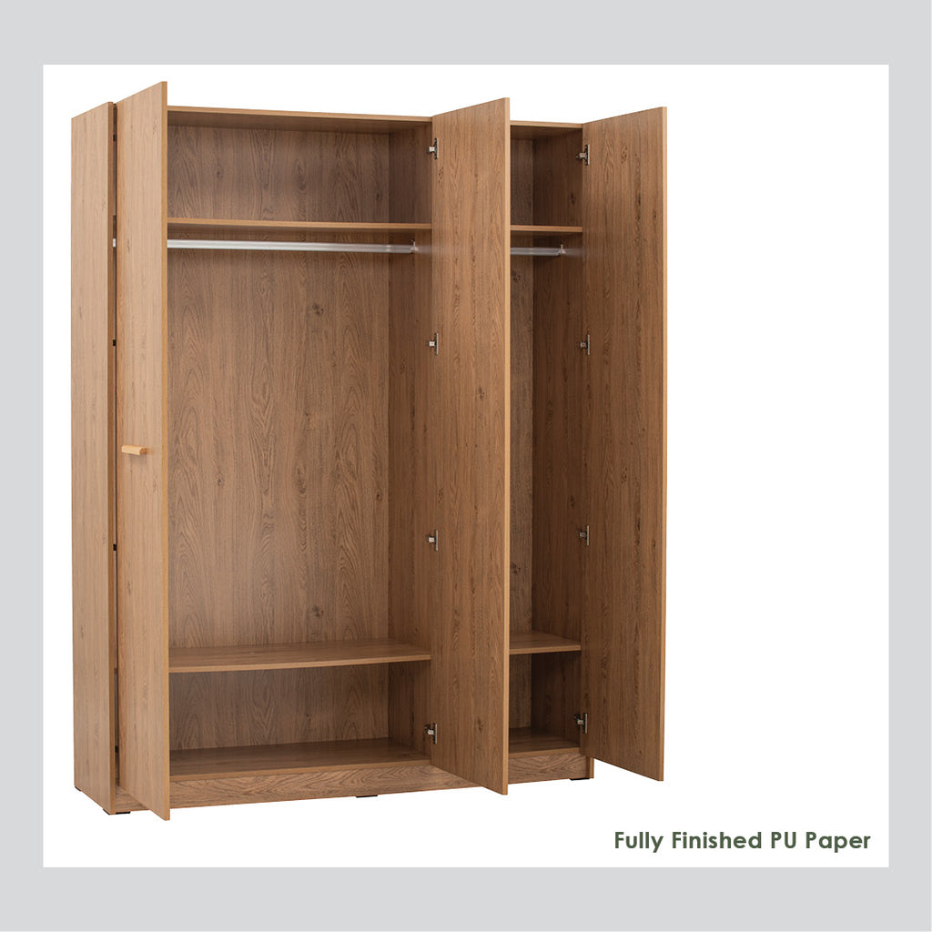 Samos 3 door wardrobe in Oak colou