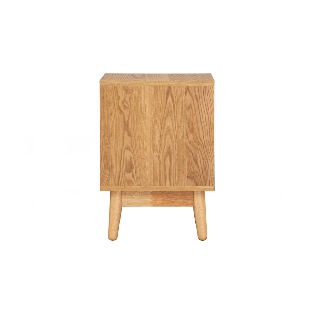 Tenri bedside table with 1 drawer in Natural colour.