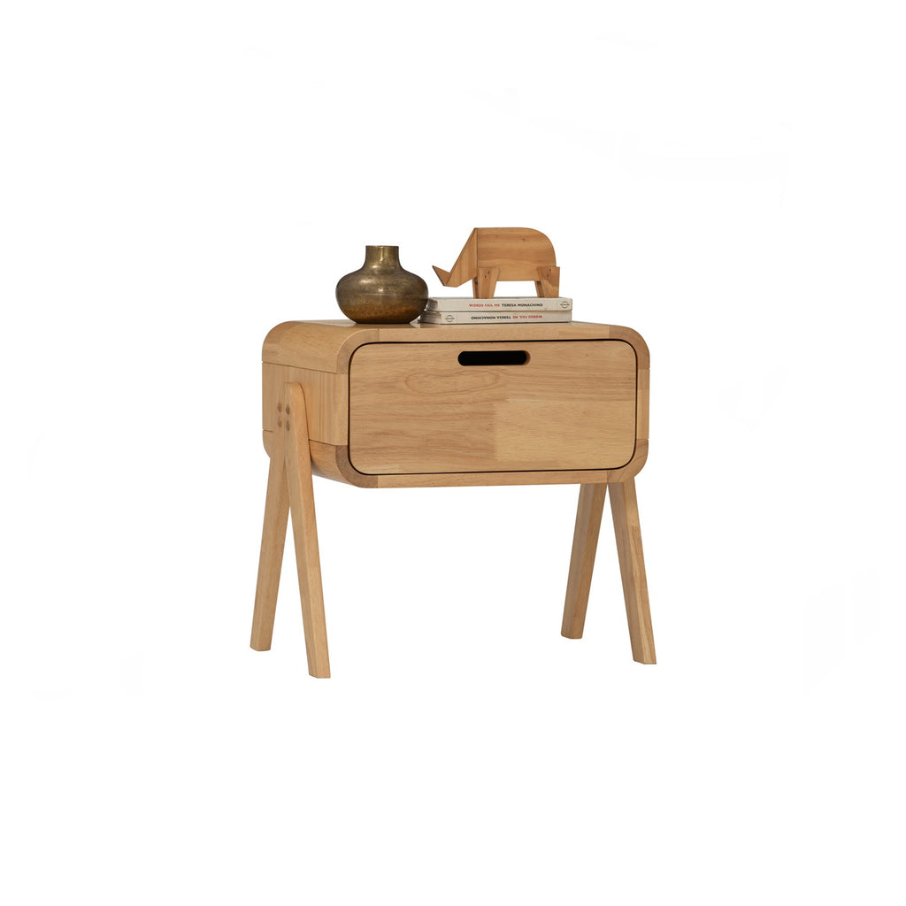 Angus side table in Natural colour