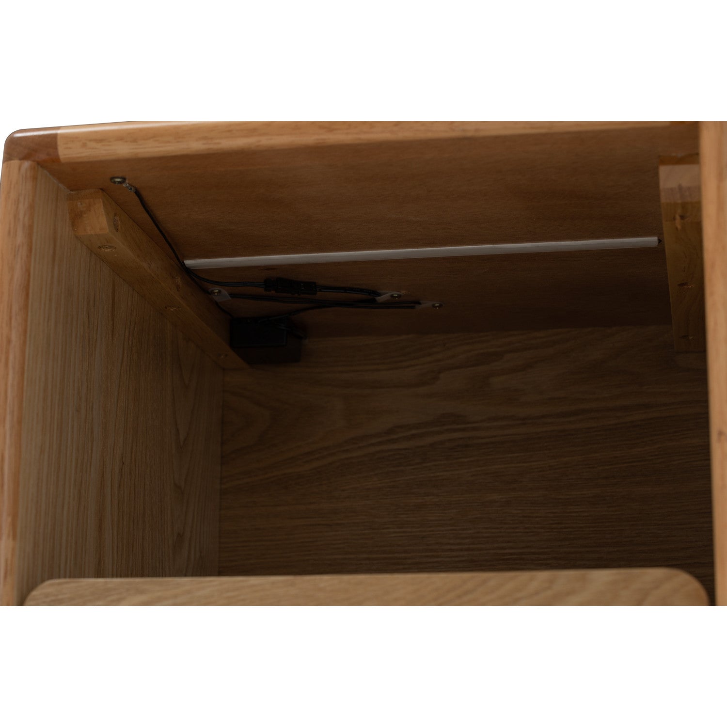 Yara bedside table with 1 drawer LED light in Natural colour